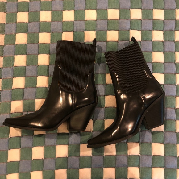 H&M Pointed Black Ankle Heeled Boots - Picture 1 of 4